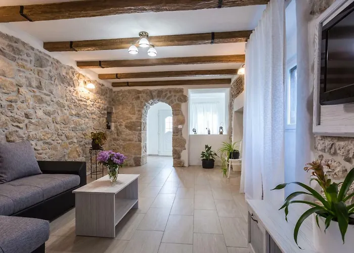 Villa Mulberry