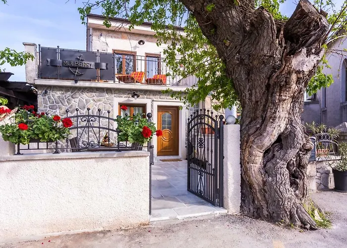 Villa Mulberry