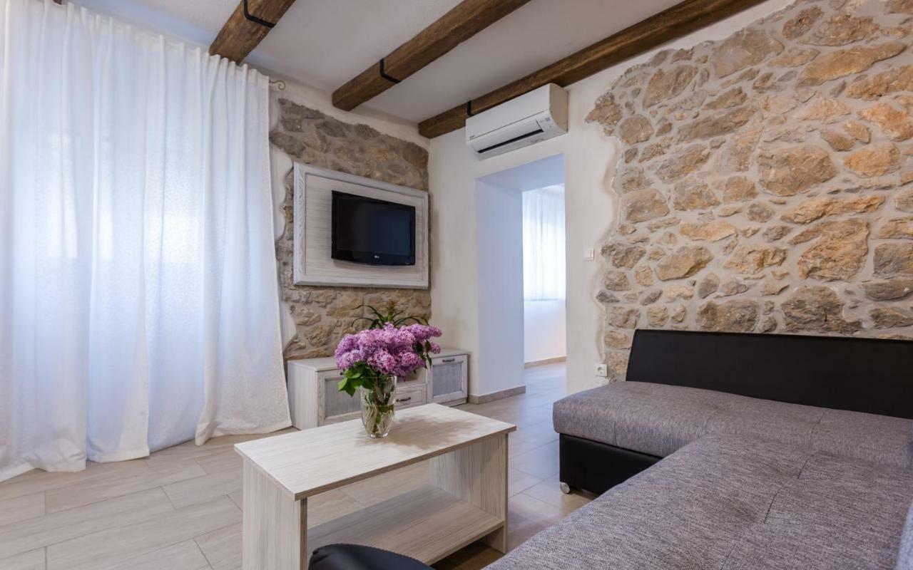 Holiday home Mulberry *